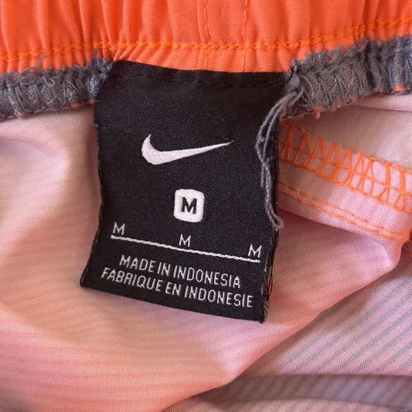 Nike Medium (Fit 28In) Surf Swim Board Trunk Multicolor Stretch 9" Shorts - Picture 6 of 6